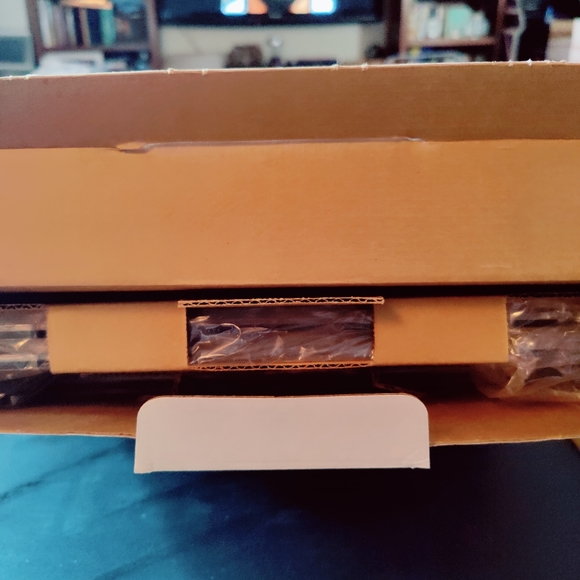 Desk top file - Picture 4 of 7